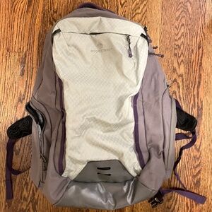 Eagle Creek Wayfinder 40L Women’s Backpack